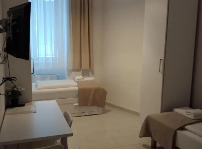 Ch-Hotel Luka Budget Vienne