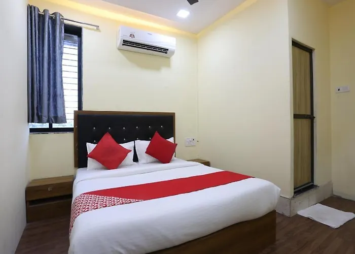 Hotel Crown Goregaon Mumbai