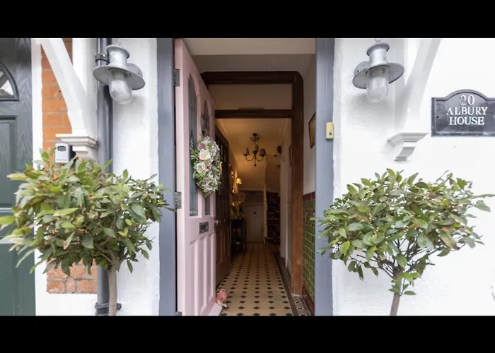 Albury House Bed & Breakfast Cromer