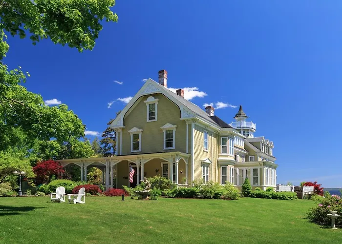 Captain Nickels Inn Searsport