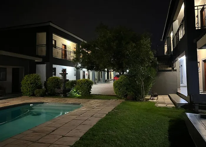 Zamambongi Guest Houses & Spa Newcastle