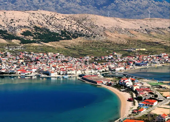 Family Hotel Zane Pag Town