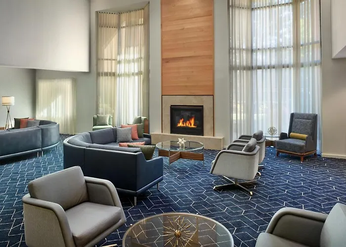 Courtyard By Marriott Atlanta Alpharetta Hotel