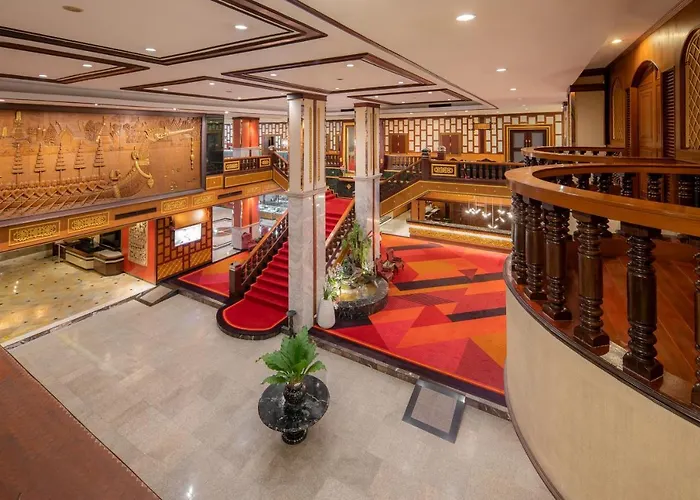 Alexander Hotel กรุงเทพมหานคร