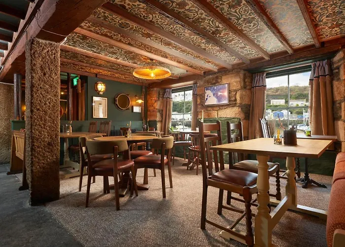 Harbour Inn Porthleven