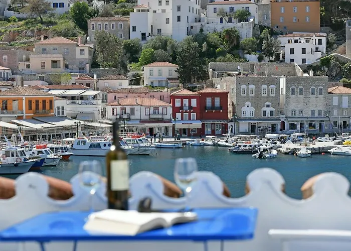 Delfini Hotel Hydra 