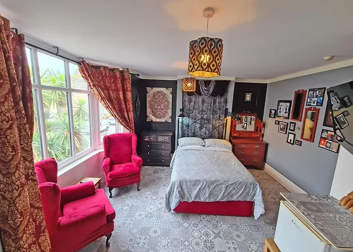 The Miggi Vegan Guesthouse Torquay