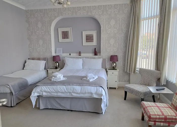 The Monarch Bed & Breakfast Lytham St Annes