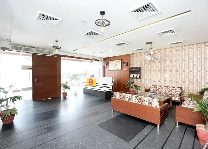Oyo Hotel Crossroads Zirakpur