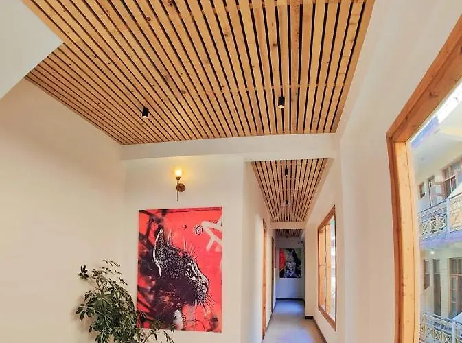 Yaato Retreat Hotel Manali 