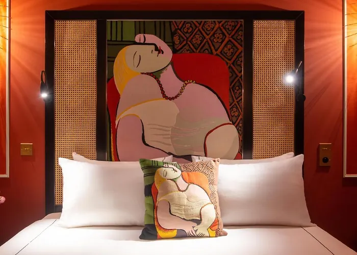 Mom'Art Hotel París