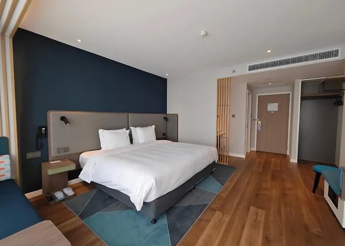 Holiday Inn Express Shanghai Qingpu New City By Ihg