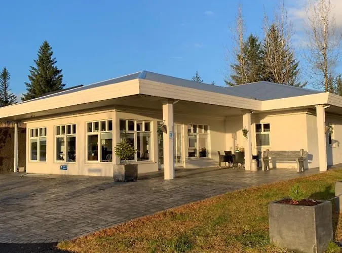 Varmi Guesthouse Apartments & Rooms Hveragerdi