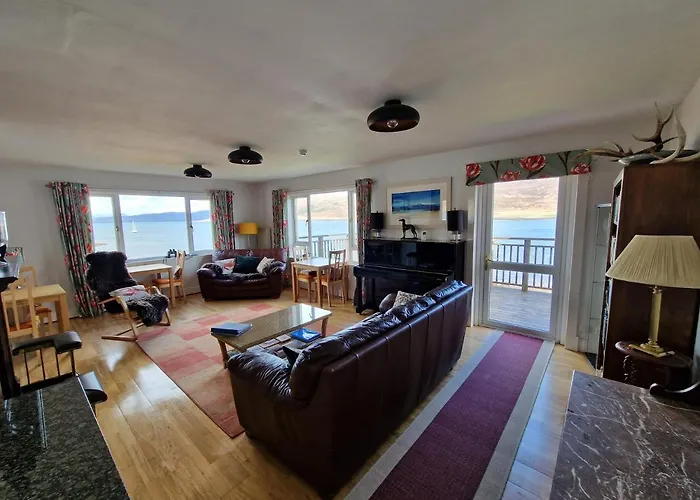 Skye Picture House Hotel Broadford 