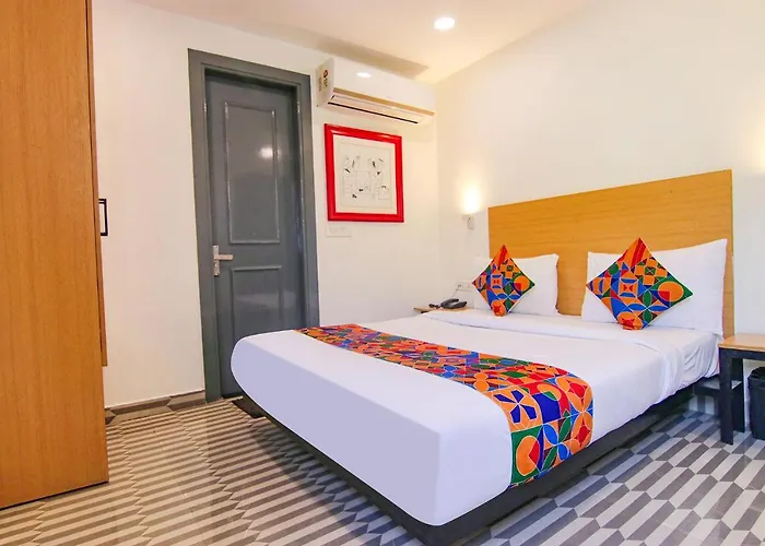 Fabhotel Chawla House New Delhi