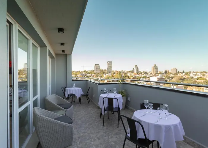 Illia 121 Apart Hotel Neuquén