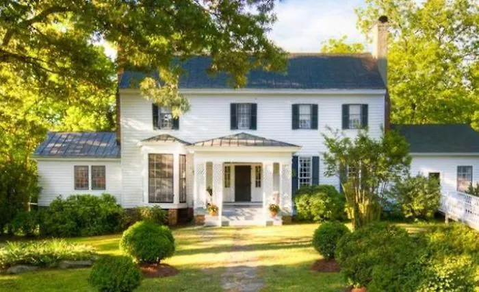 Oak Grove Bed And Breakfast South Boston