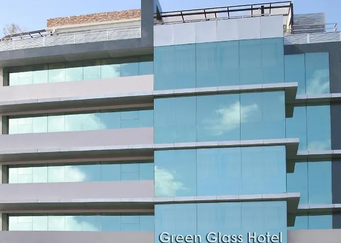 Green Glass Hotel Calamba 