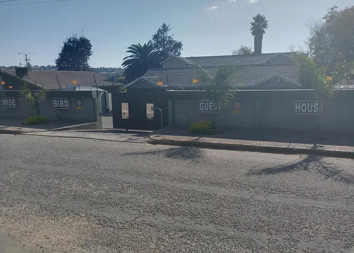 Wise Bird Guest House Roodepoort