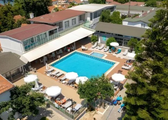 Clover Magic Altinkum Park Hotel Side