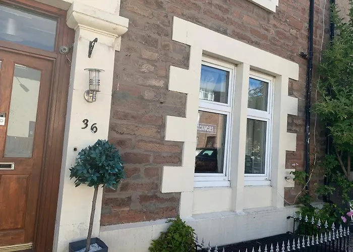 Budget Rooms Inverness