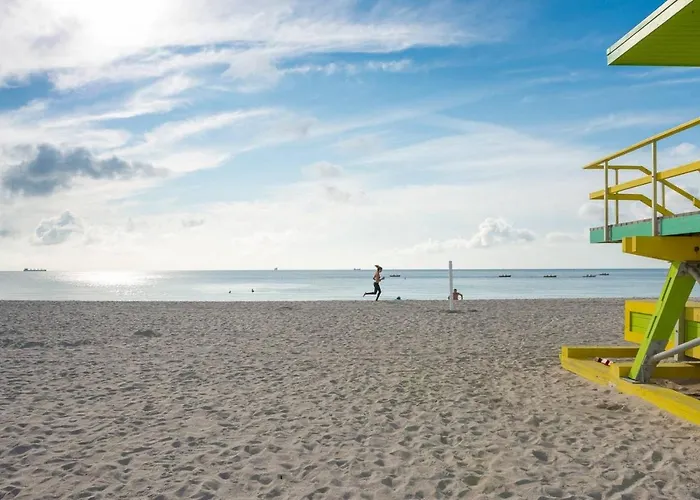 Parisian Hotel Miami Beach