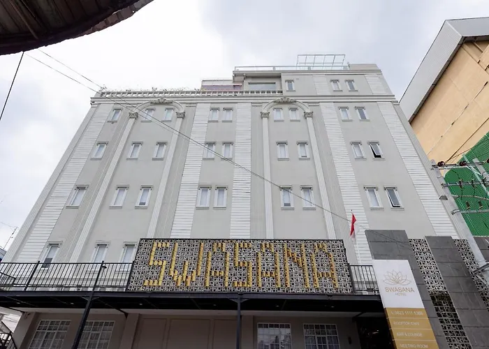 Swasana Hotel Near Plaza Medan Fair Mitra