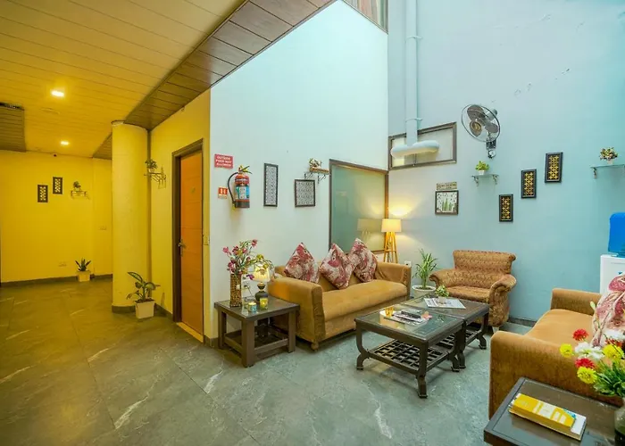 Hotel Seven- Center Of City Chandigarh