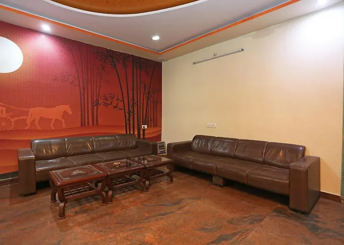 Oyo Hotel Krishna Greens Mathura