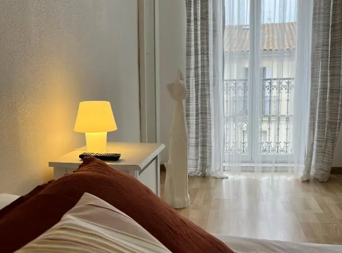 Hotel Les Enfants Terribles à Villeneuve-lès-Béziers