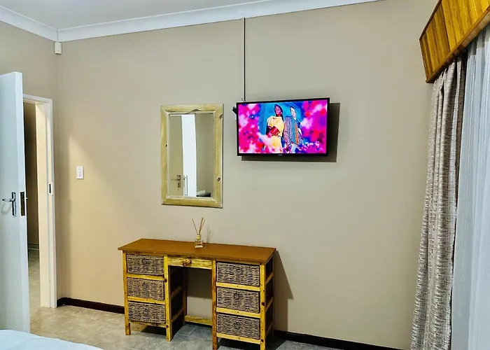 Zimbali Heights-Blesbok Avenue Hotel Newcastle