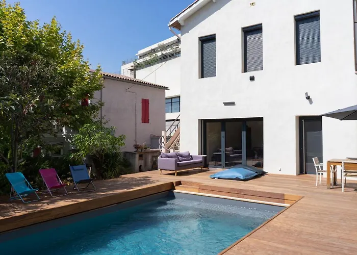 Hotel Le Petit Nid Des Chutes Lavies à Marseille