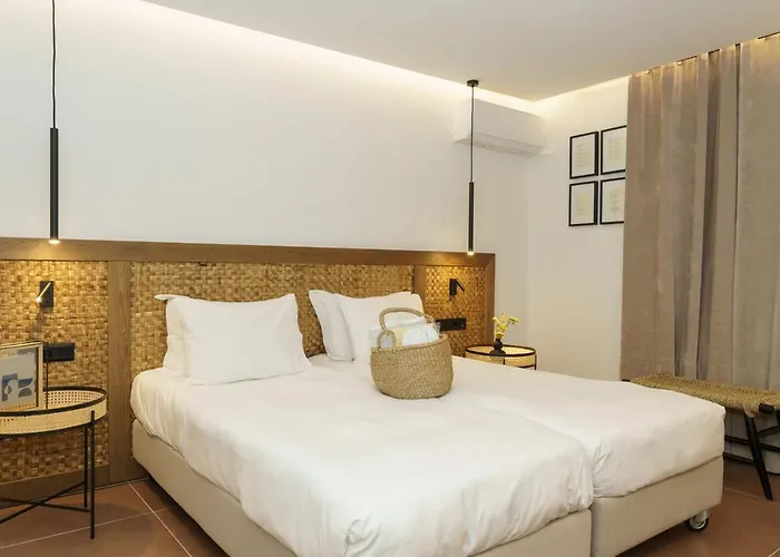 Alkionides Hydra Hotel