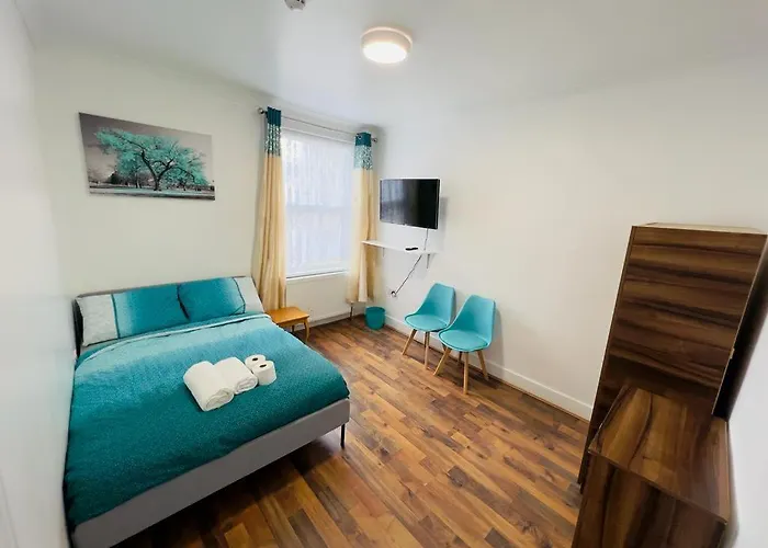Woodgreen House London