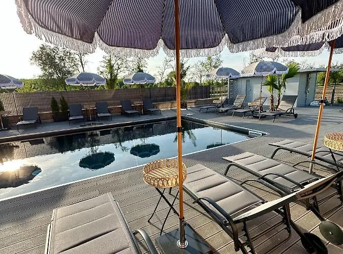 Baco Da Seta Residence Con Piscina - Venezia Mestre