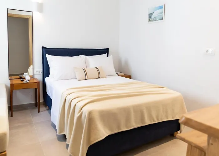 Asimina Hotel Fira 