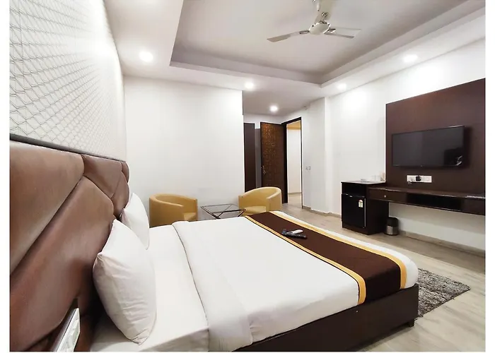 Hotel Sai Village Gurgaon