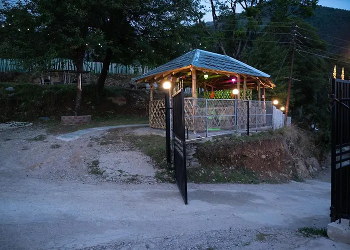 La Montana Hotel Dharamshala