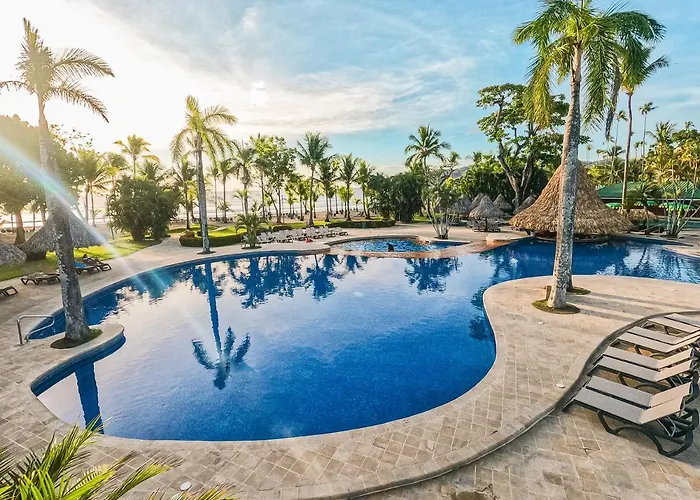 Barcelo Tambor Hotel
