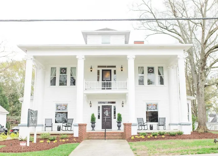 Sparrow Grove Manor Monroe