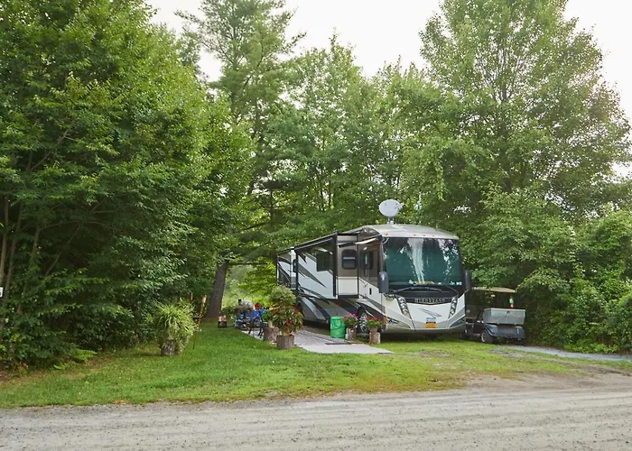 Lake George Escape