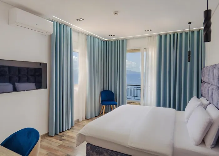 Asi Rooftop Hotel Sarande