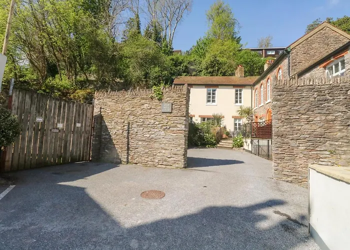 4 Old Mill Court Hotel Brixham