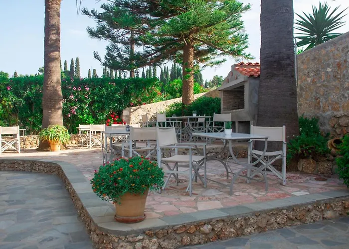 7 Islands Hotel Spetses Town