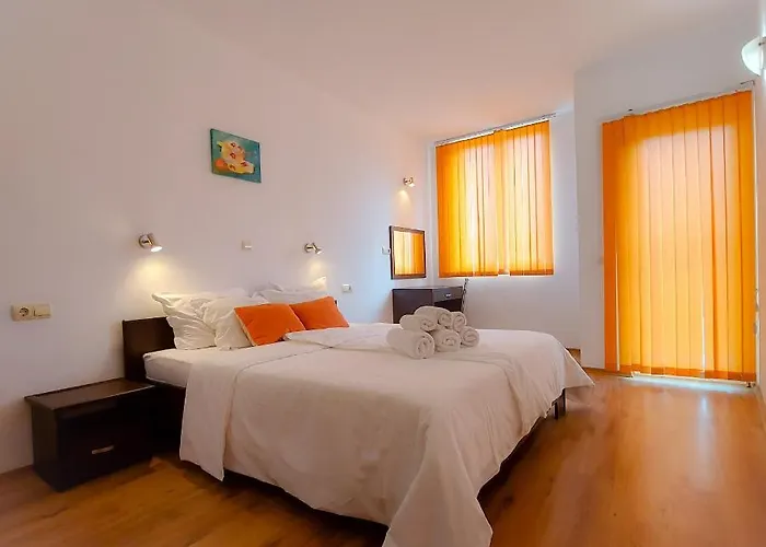 Sunny Holiday Apartments Sunny Beach