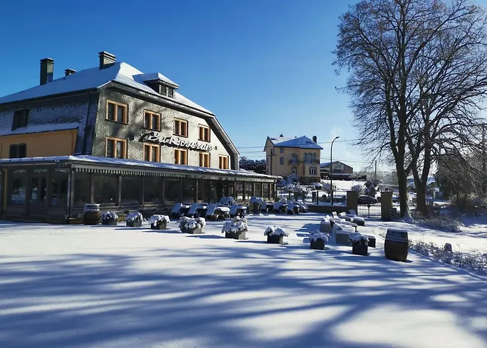 La Roseraie. Gaume-Ardenne-lacuisine sur Semois. Florenville