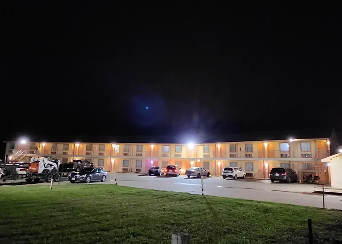 Regency Inn By Oyo Rockdale Tx