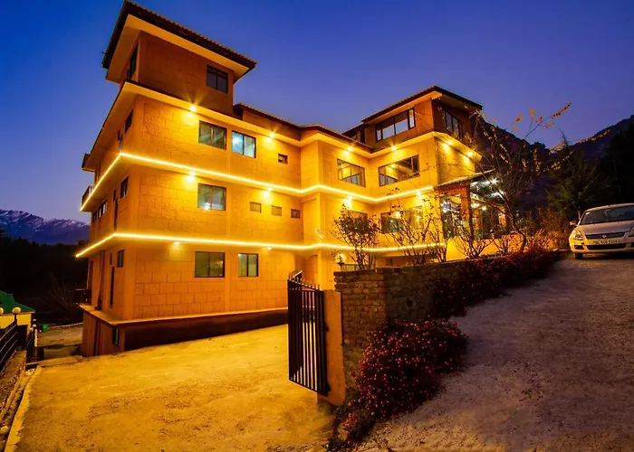 Hotel Prini Palace Manali 