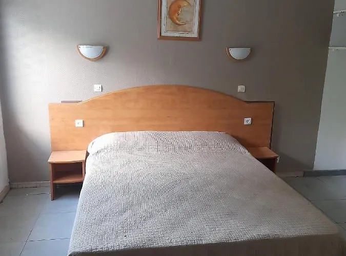 Hotel Le Bois Des Espeisses Nîmes