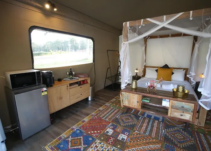 Two Fat Blokes Moroccan Glamping Pokolbin